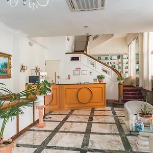 Gh San Giusto Отель