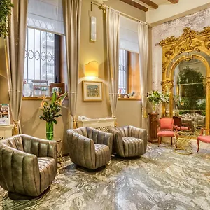 https://hotel-scalzi.hotelinveneto.com